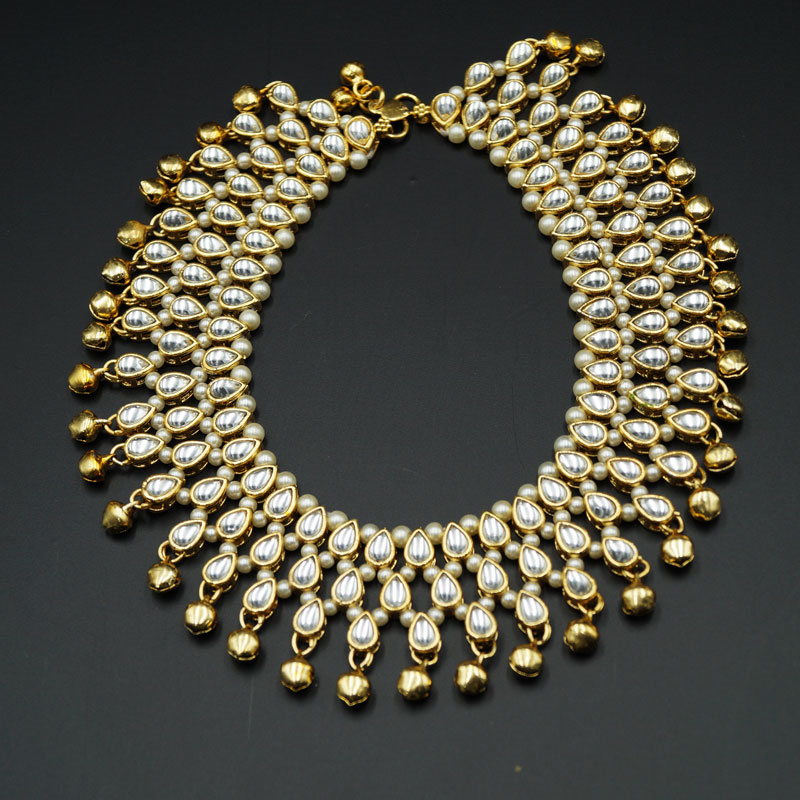 Ghusan- White Kundan/Pearls Payals -Gold | Indian Jewellery Online ...