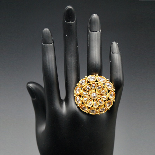 Jeeta- Gold Polki Stone Ring - Gold