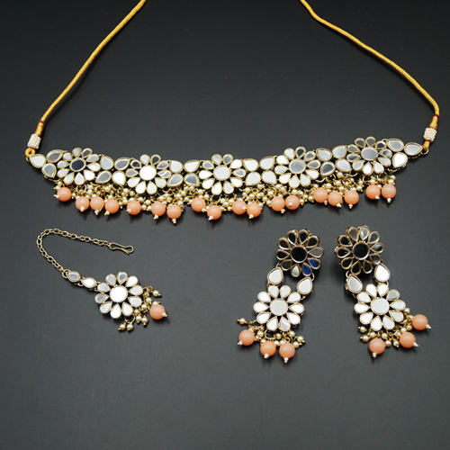 Raji White Mirror/Peach Beads Choker Necklace Set - Antique Gold