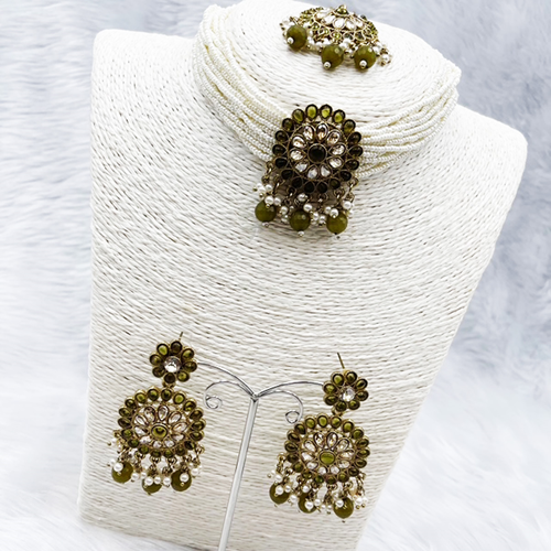 Viri Olive Choker Necklace Set- Antique Gold