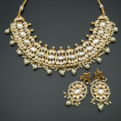 Vanya White Stone Kundan Necklace Set - Gold