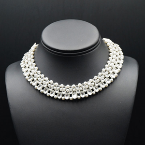 Nain White Kundan Necklace Set - Silver
