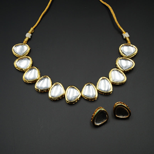 Hana White Kundan Necklace Set - Gold