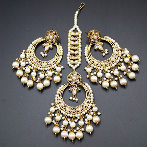 Yukta Gold Polki & White Pearl Choker Necklace Set - Antique Gold