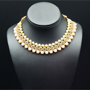 Twisa Gold Diamante/ Peach Beads Necklace Set - Gold