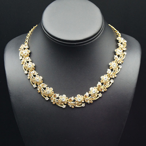 Naaz- Gold /White Diamante Necklace Set - Gold