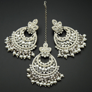 Utsa- White Kundan Stone Earring Tikka Set - Silver