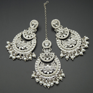 Moka - White Kundan Stone Earring Tikka Set - Silver