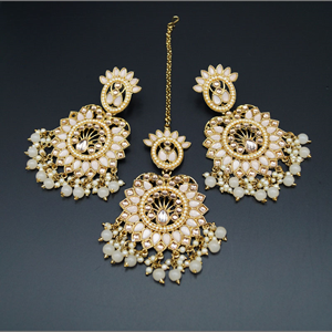 Shima -  Gold/Peach Kundan Stone Earring Tikka Set - Antique Gold