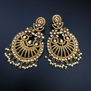Ramn Gold Kundan Stone Earrings - Antique Gold