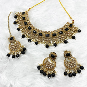 Sana Black Necklace Set - Antique Gold