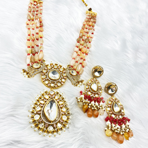 Vahi Glass Kundan Peach Necklace Set - Gold