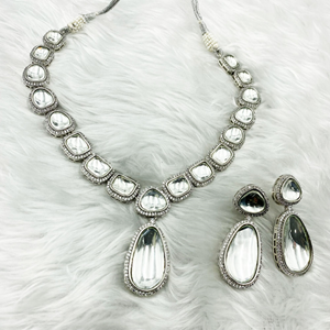 Miri Glass Kundan Necklace Set - Silver