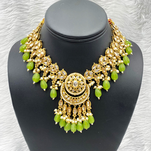 Pivi Polki Olive Necklace Set - Antique Gold