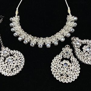 Mir White Polki Stone Necklace Set - Silver