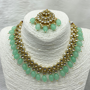 Diu Pista Kundan Necklace Set - Gold 