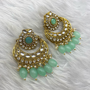 Sara Pista Kundan Necklace Set - Gold 