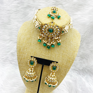 Ria Emerald Green Kundan Choker Necklace Set - Gold