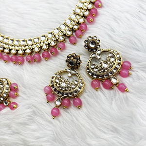 Kavi Kundan Baby Pink Necklace Set - Gold