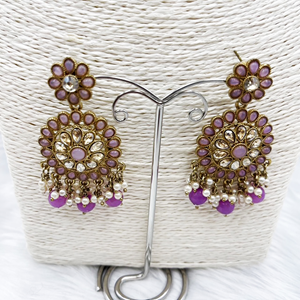 Viri Lilac Choker Necklace Set- Antique Gold