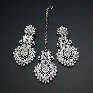 Tyra White Diamante Necklace Set - Silver