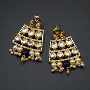Meeta Blue Kundan Choker Necklace Set - Gold