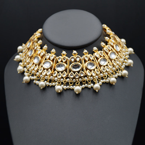 Vanya White Stone Kundan Necklace Set - Gold