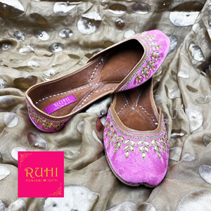 Kena Baby Pink Leather Jutti