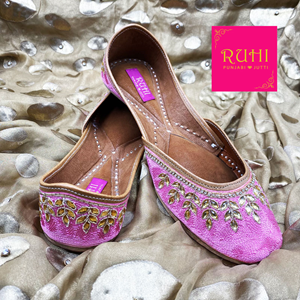 Kena Baby Pink Leather Jutti