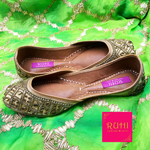 Neea Antique Gold Leather Jutti