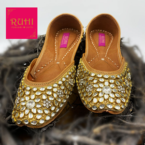 Kiah Gold Leather Jutti