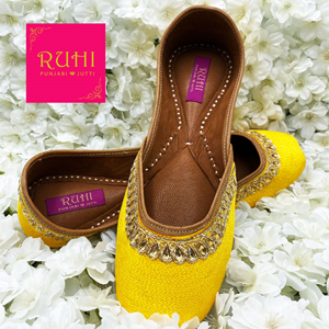 Saci Yellow Leather Jutti