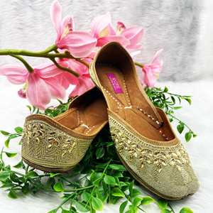 Kena Gold Leather Jutti